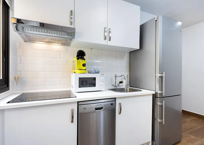 Elegante Y Luminoso Piso Recién Reformado Santa Úrsula