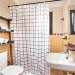 Elegante Y Luminoso Piso Recien Reformado *