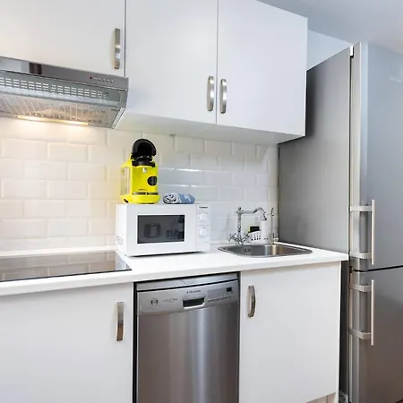 Elegante Y Luminoso Piso Recien Reformado Santa Úrsula